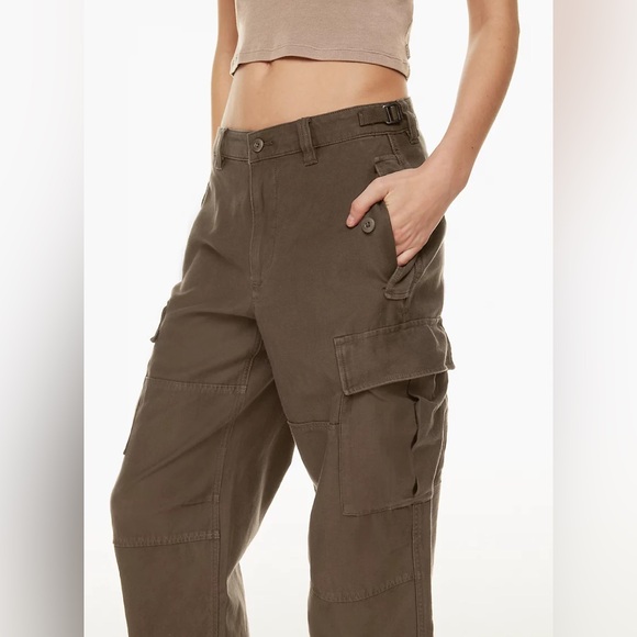 TNA Supply Cargo Pants | Size 0 - Picture 6 of 6